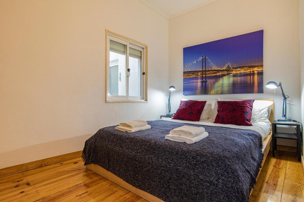 3 bedroom apt near Av. Liberdade Lissabon Buitenkant foto