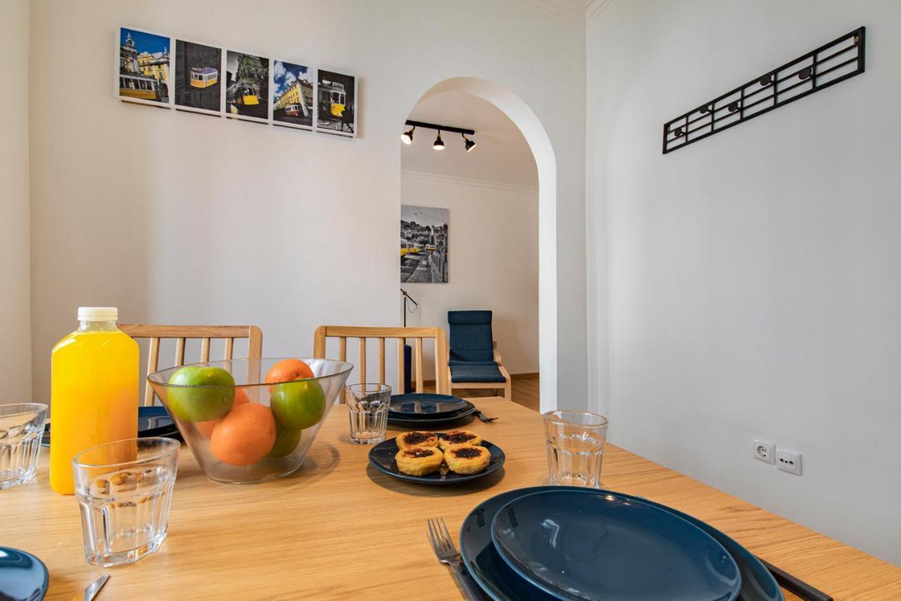 3 bedroom apt near Av. Liberdade Lissabon Buitenkant foto