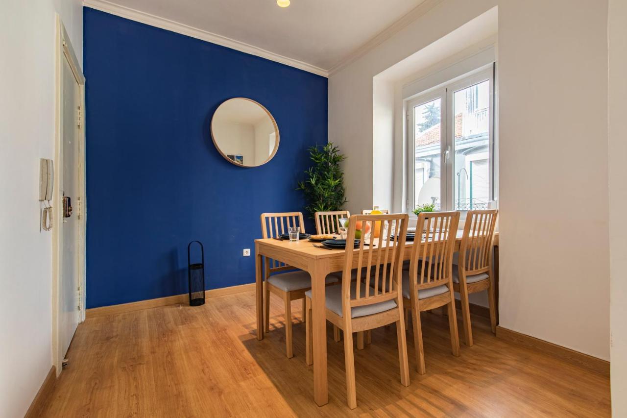 3 bedroom apt near Av. Liberdade Lissabon Buitenkant foto